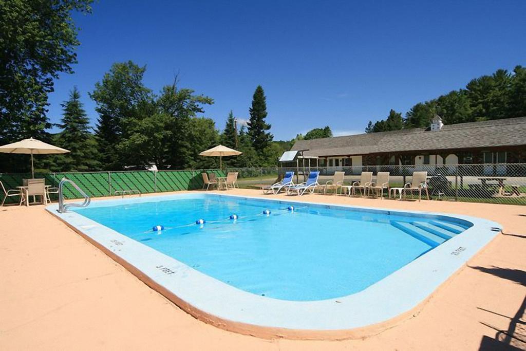 Maple Leaf Motel Littleton Exteriör bild