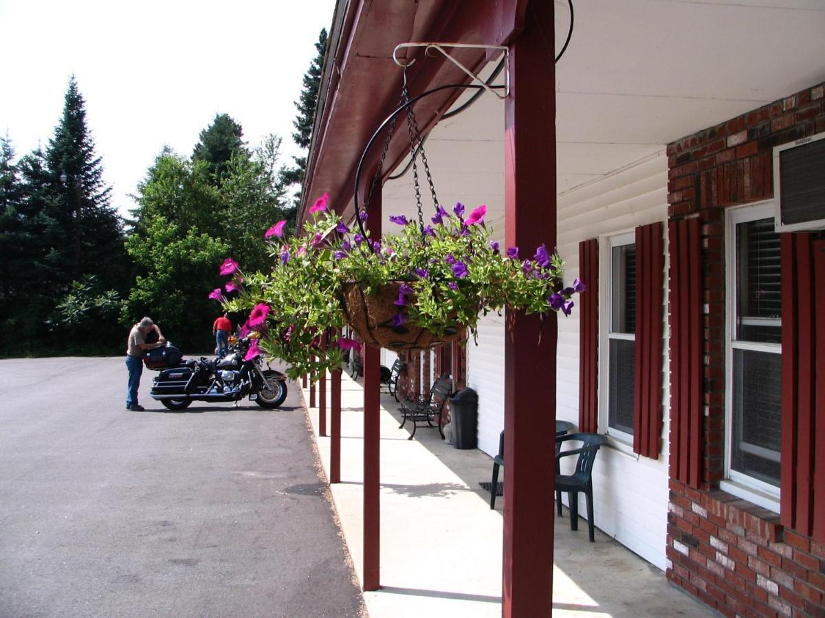 Maple Leaf Motel Littleton Exteriör bild